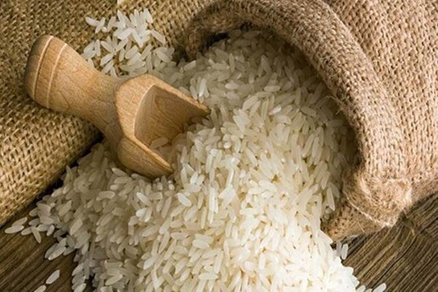 علت رسوب برنج‌های وارداتی در گمرک/بانک مرکزی توضیح داد