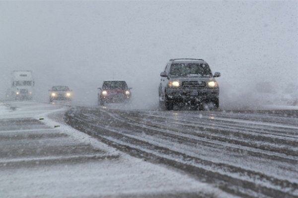 وضعیت جاده‌ها و راه ها، امروز ۲۲ آبان ۹۹ / جاده‌های ۱۸ استان زیر برف و باران است