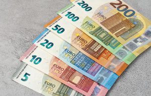 قیمت یورو امروز ۱۱ اردیبهشت ۱۴۰۳ در بازار